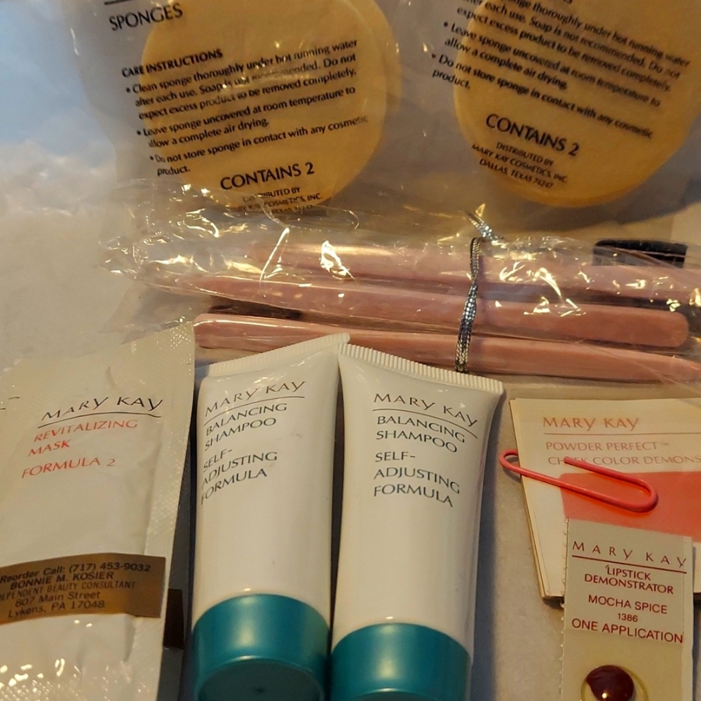 Mary Kay lot Brush Sponge Samples